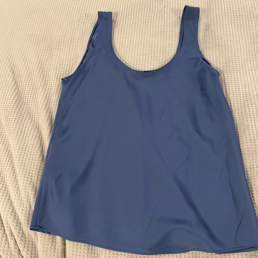 NWOT Abercrombie and Fitch essential blue silk tank
